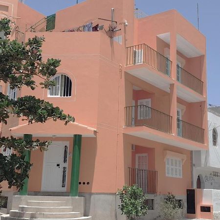 Laginha Beach Guest House Mindelo Exteriör bild