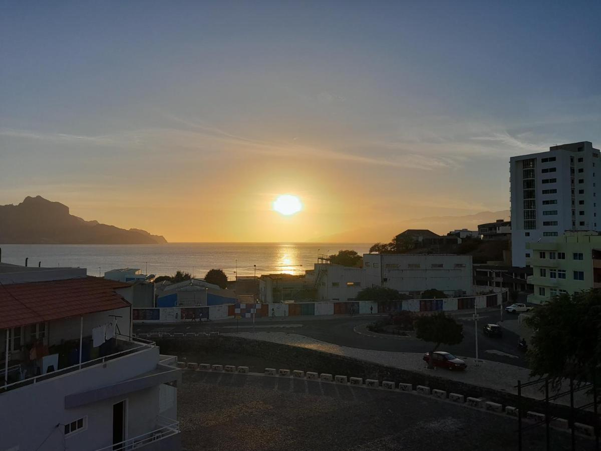 Laginha Beach Guest House Mindelo Exteriör bild